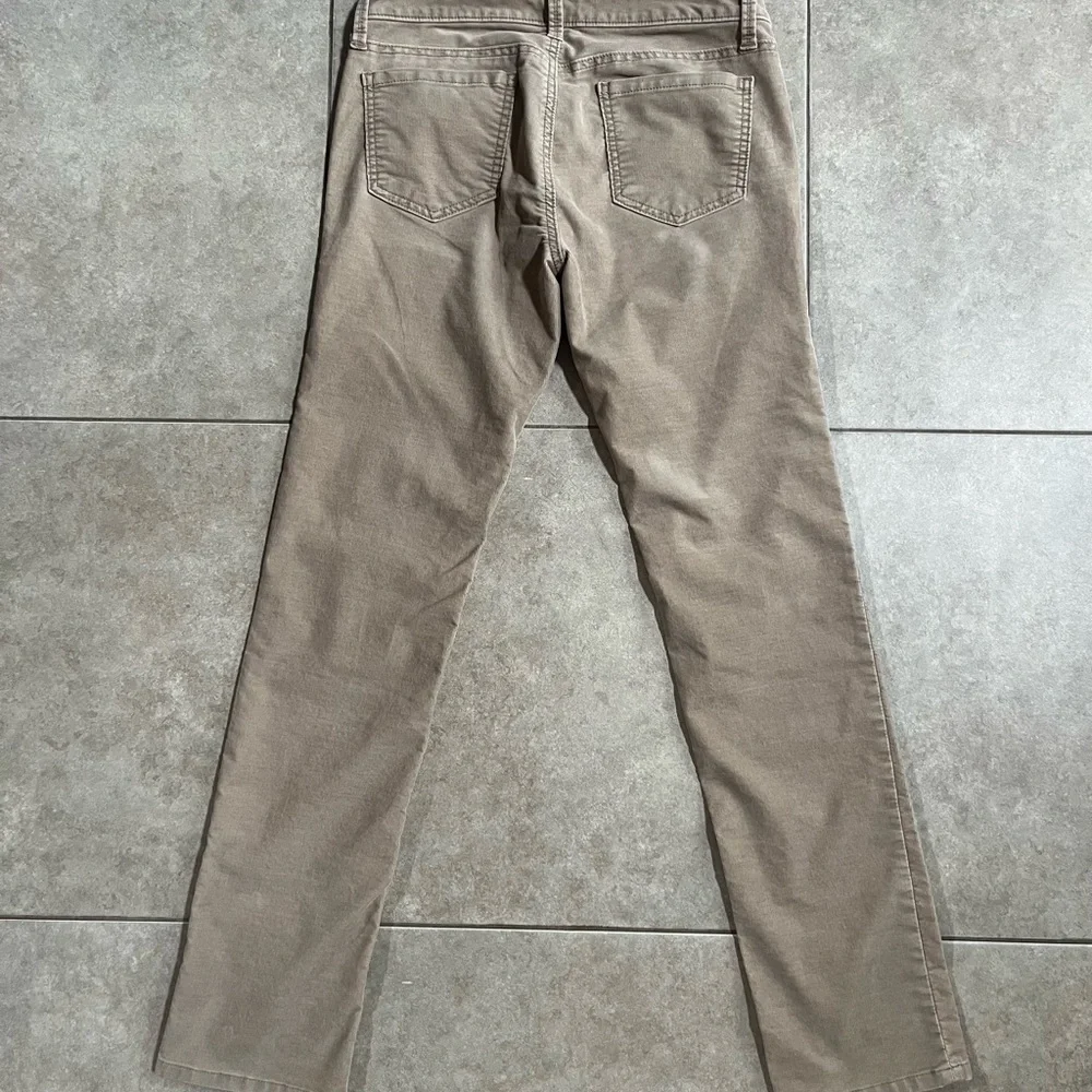 Loft 4 Modern Slim Beige tan Cream Corduroy Pants Low rise